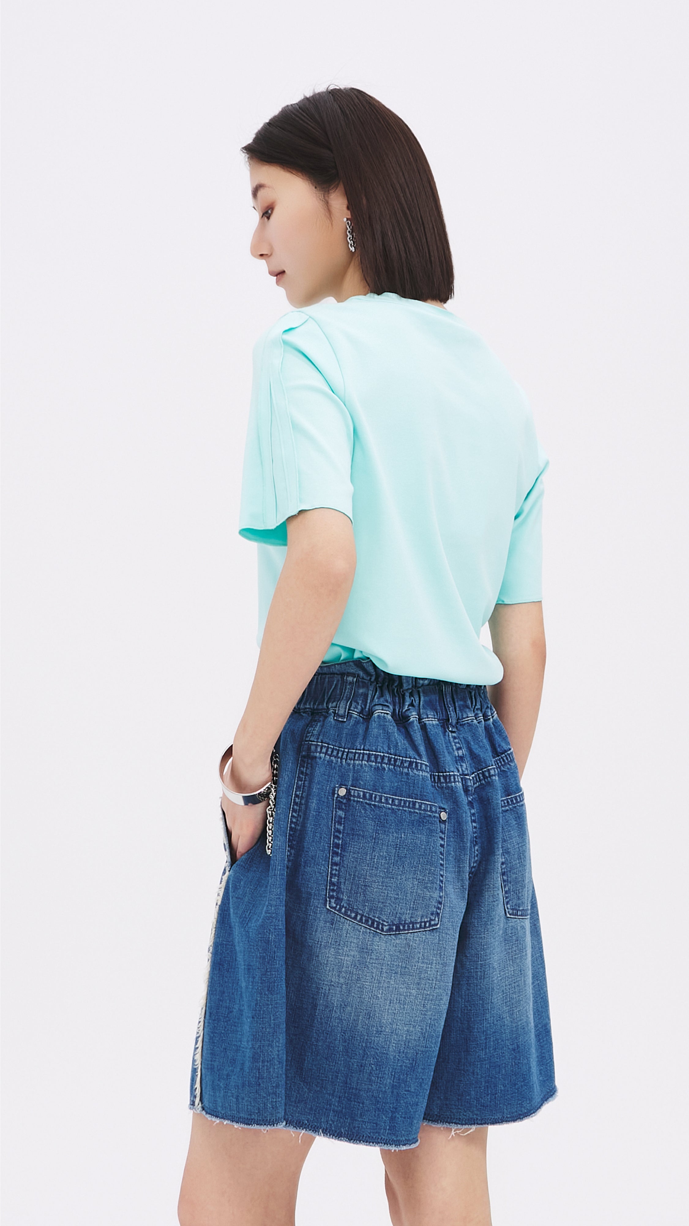 Tucks-trimmed T-Shirt